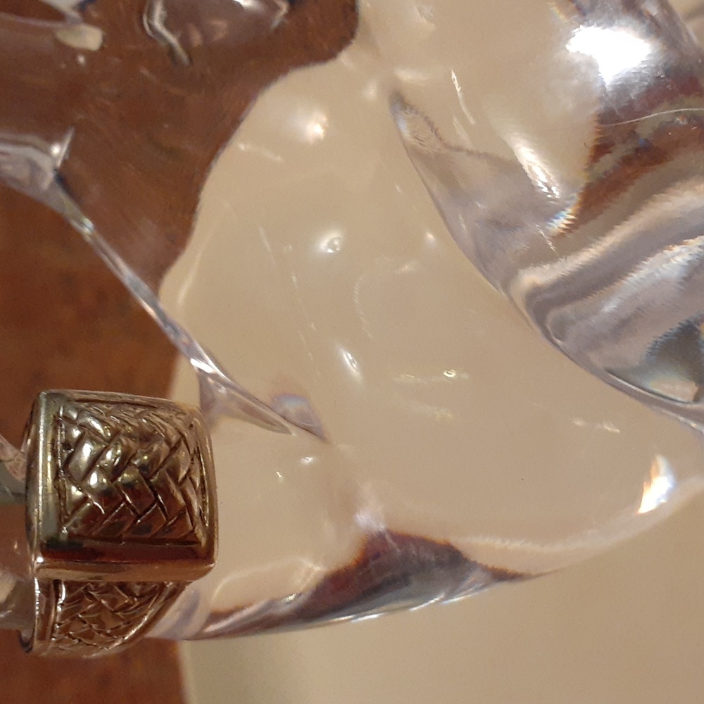 Classy!  9.25 sterling  silver ring  size 7 1/2